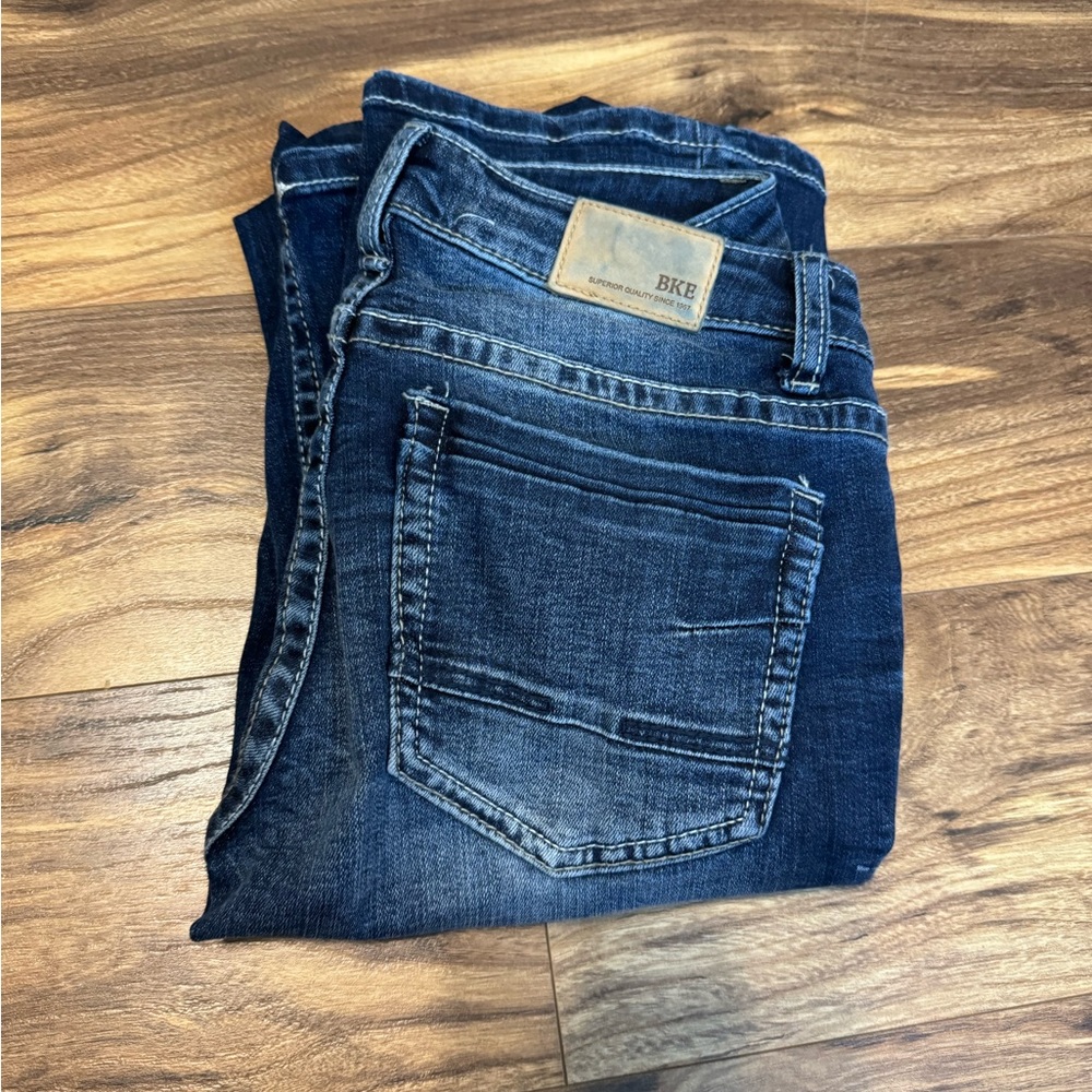 Buckle size 25 jeans length is 33 1/2 boot cut